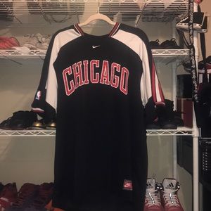 Vintage 1990s Chicago Bulls Warm up